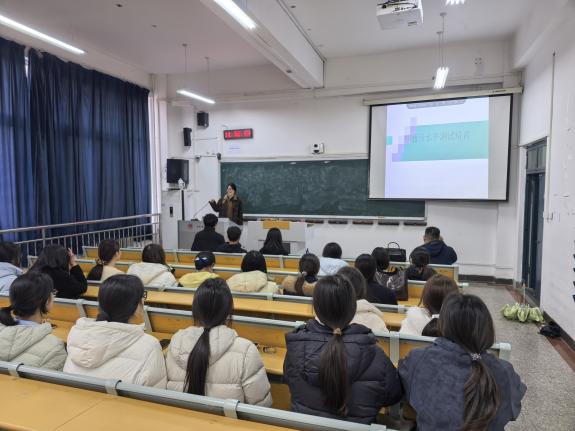 CE0F786B14B144B11EB93EDE4D3F35B2