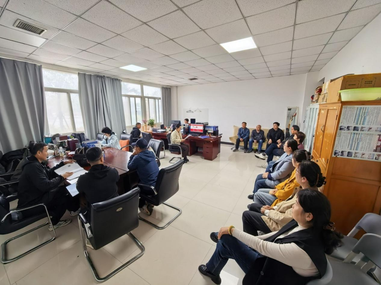 公共课教学党总支开展2025-2026学年第二学期第四次政治理论学习